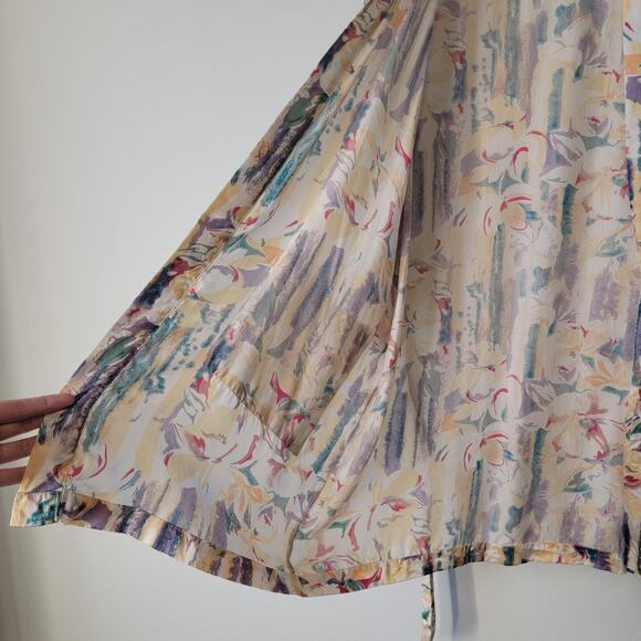 90s Silk Robe - Picture 6 of 9